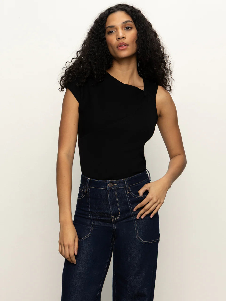 Asymmetrical Twist Top - Black