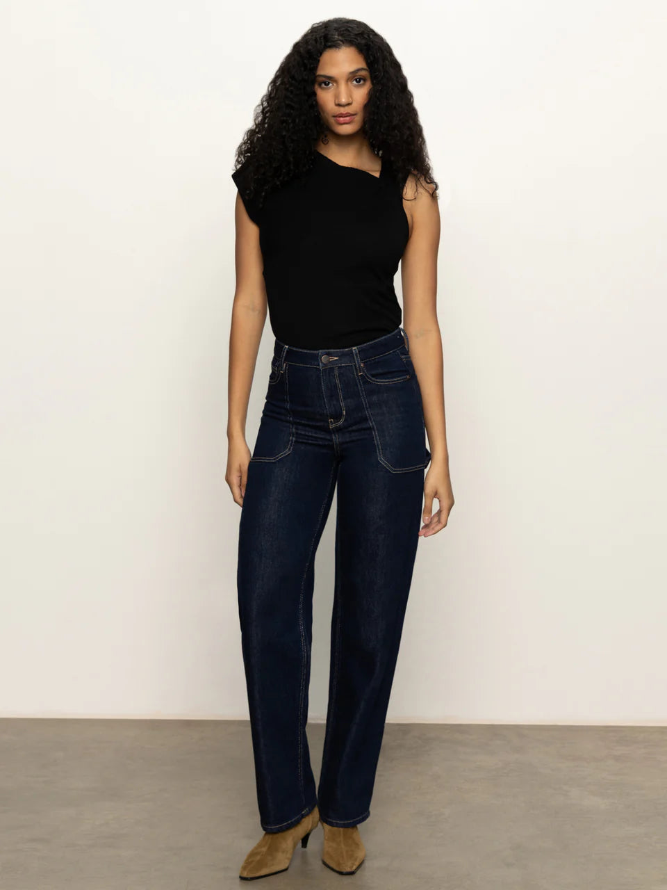 Asymmetrical Twist Top - Black