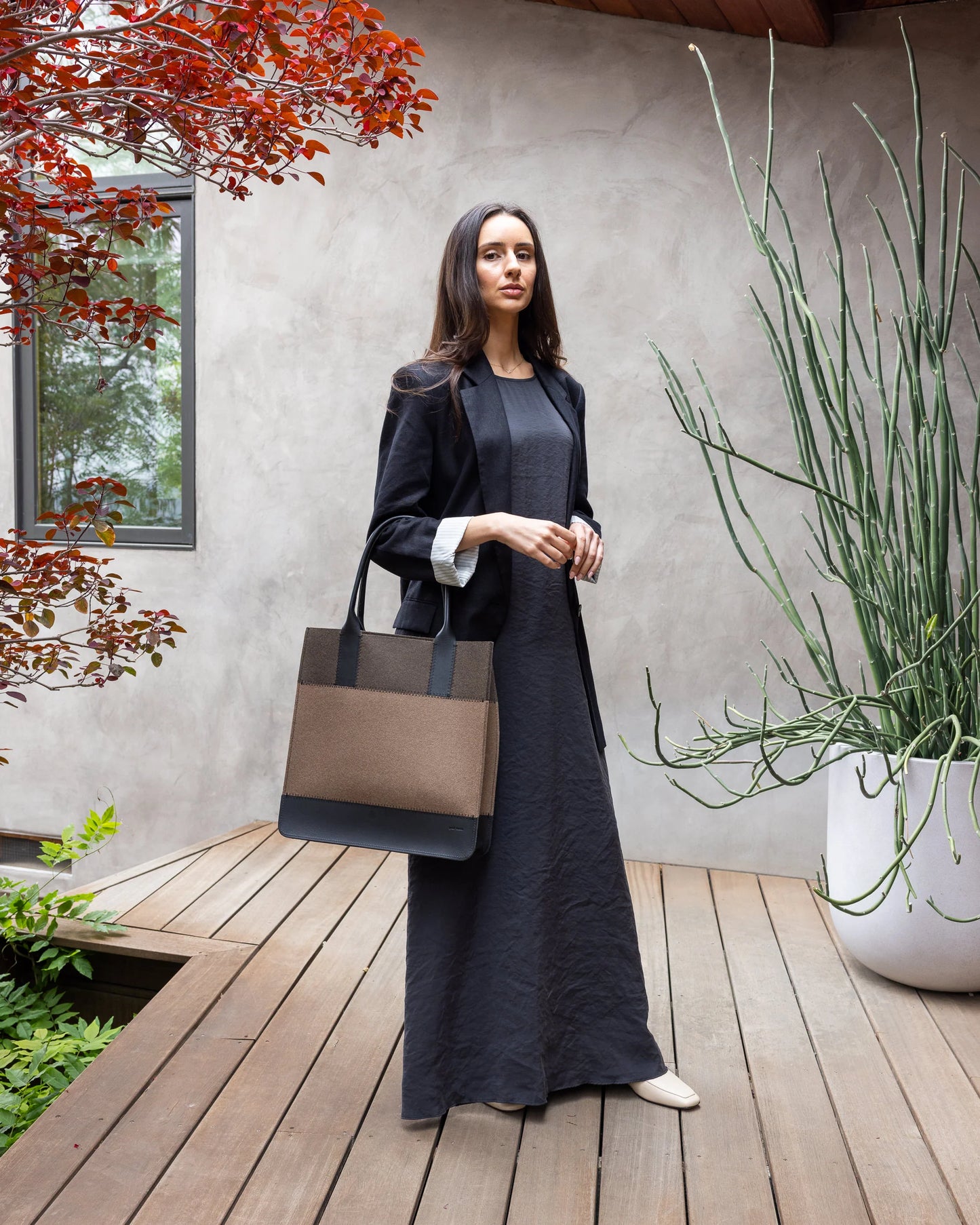 Jaunt Merino Wool Tote - Cumin / Tobacco Black