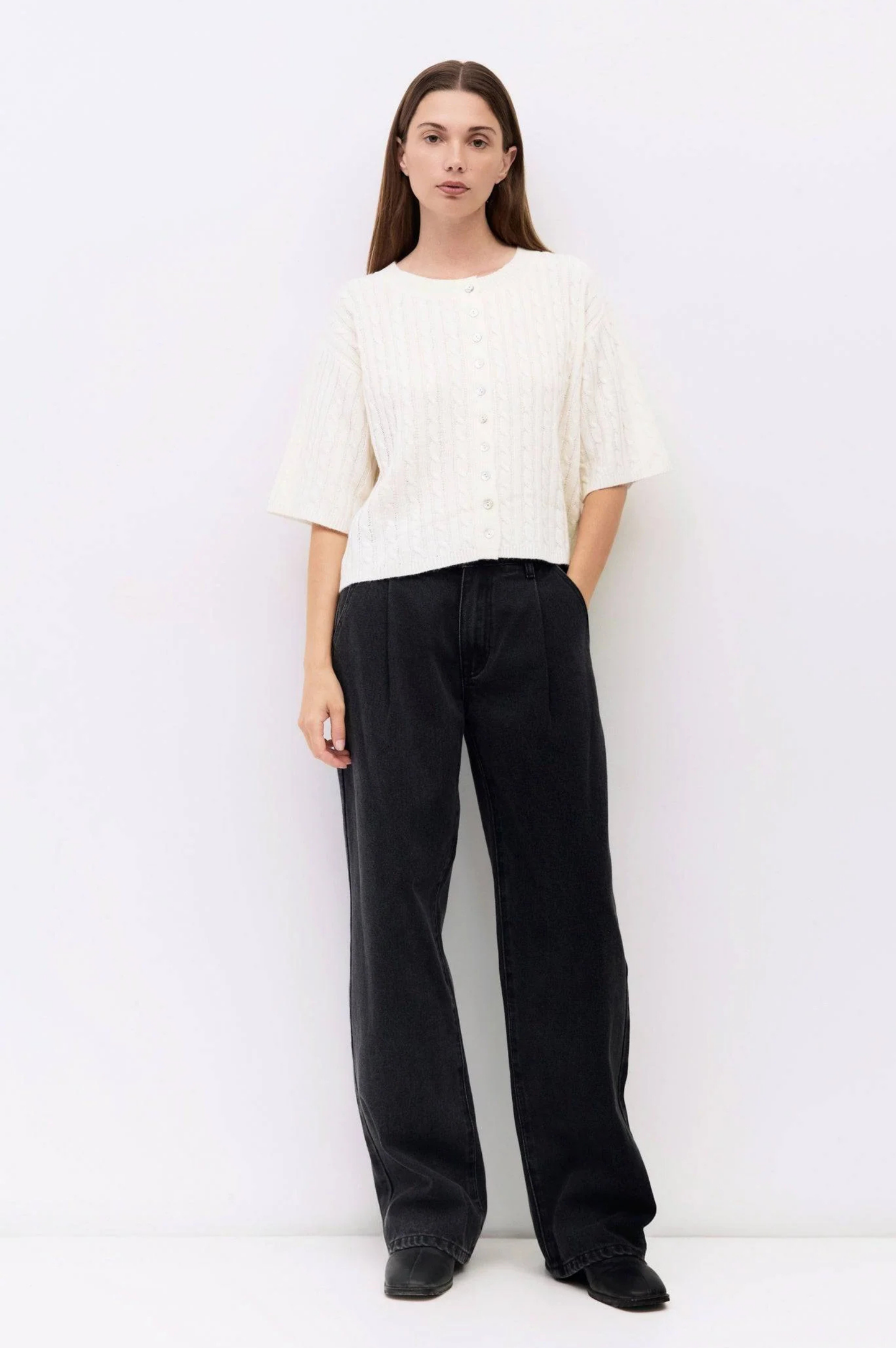 The Poppy Cardigan - Cream