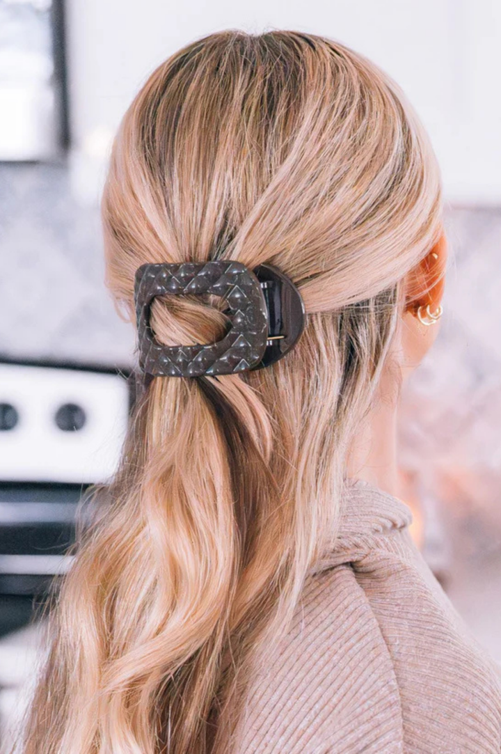 Quilted Medium Flat Round Hair Clip - Truly Taupe