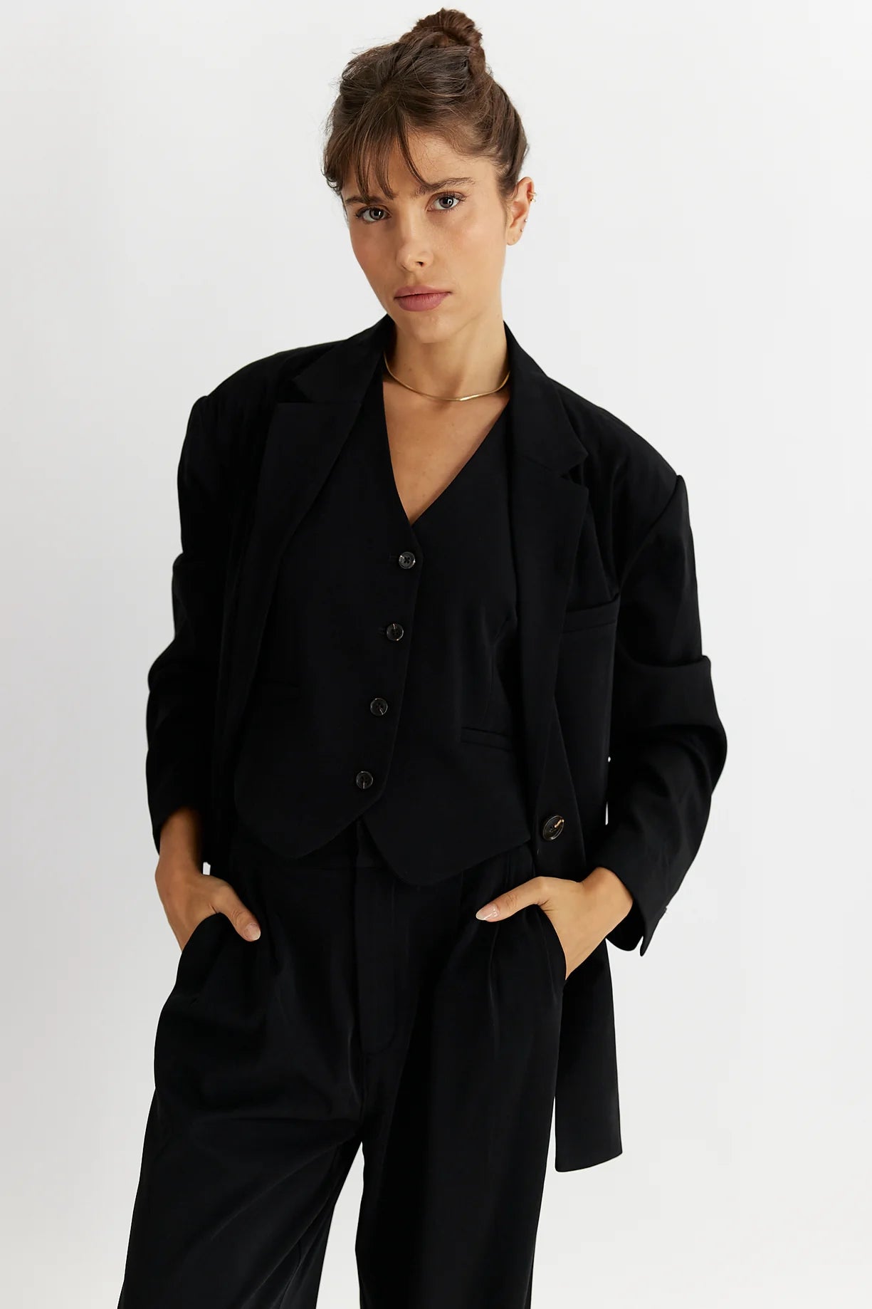 The Leola Jacket - Black