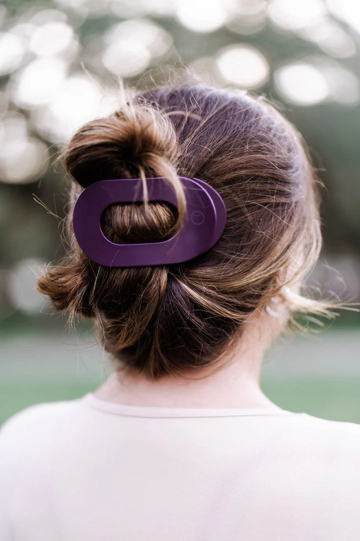 Large Flat Round Clip - Burgundy Bliss