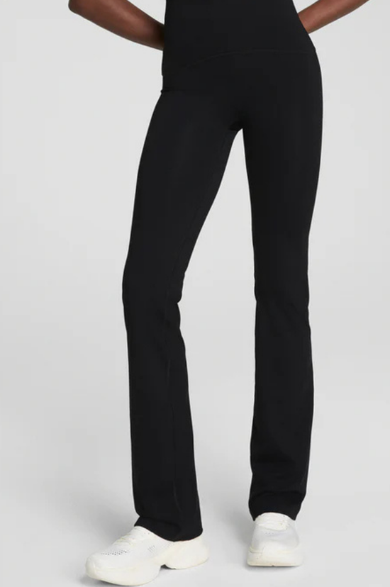 Booty Boost Flare Pant - Very Black