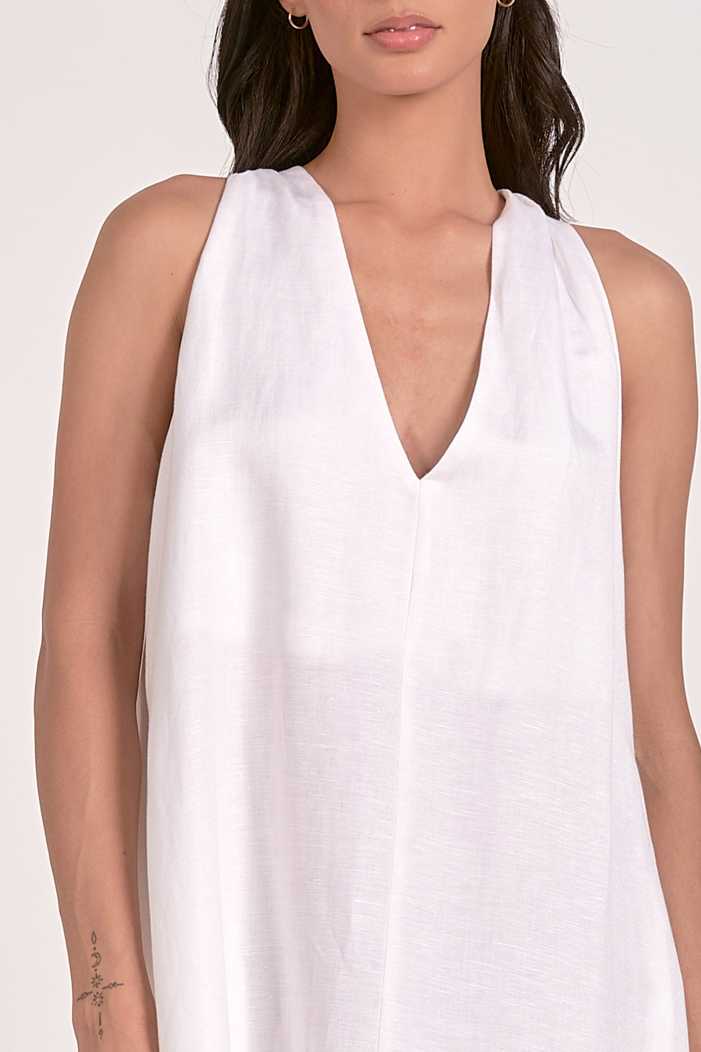 Maxi Sleeveless V-Neck Dress - White