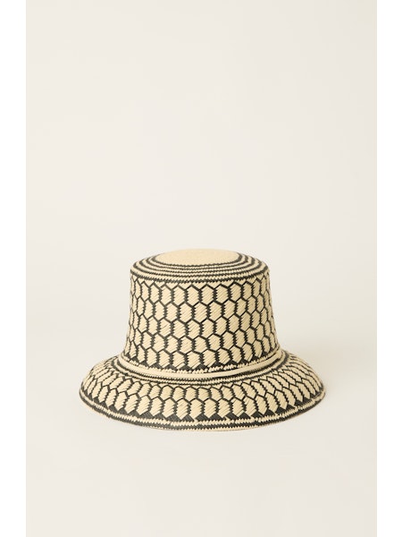 Ani Bucket Hat
