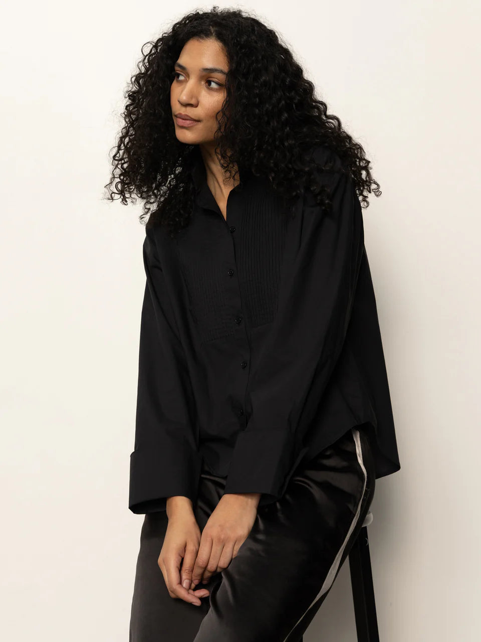New Era Tuxedo Shirt - Black