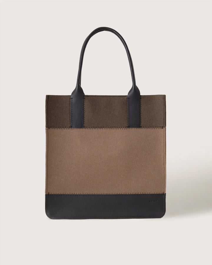 Jaunt Merino Wool Tote - Cumin / Tobacco Black