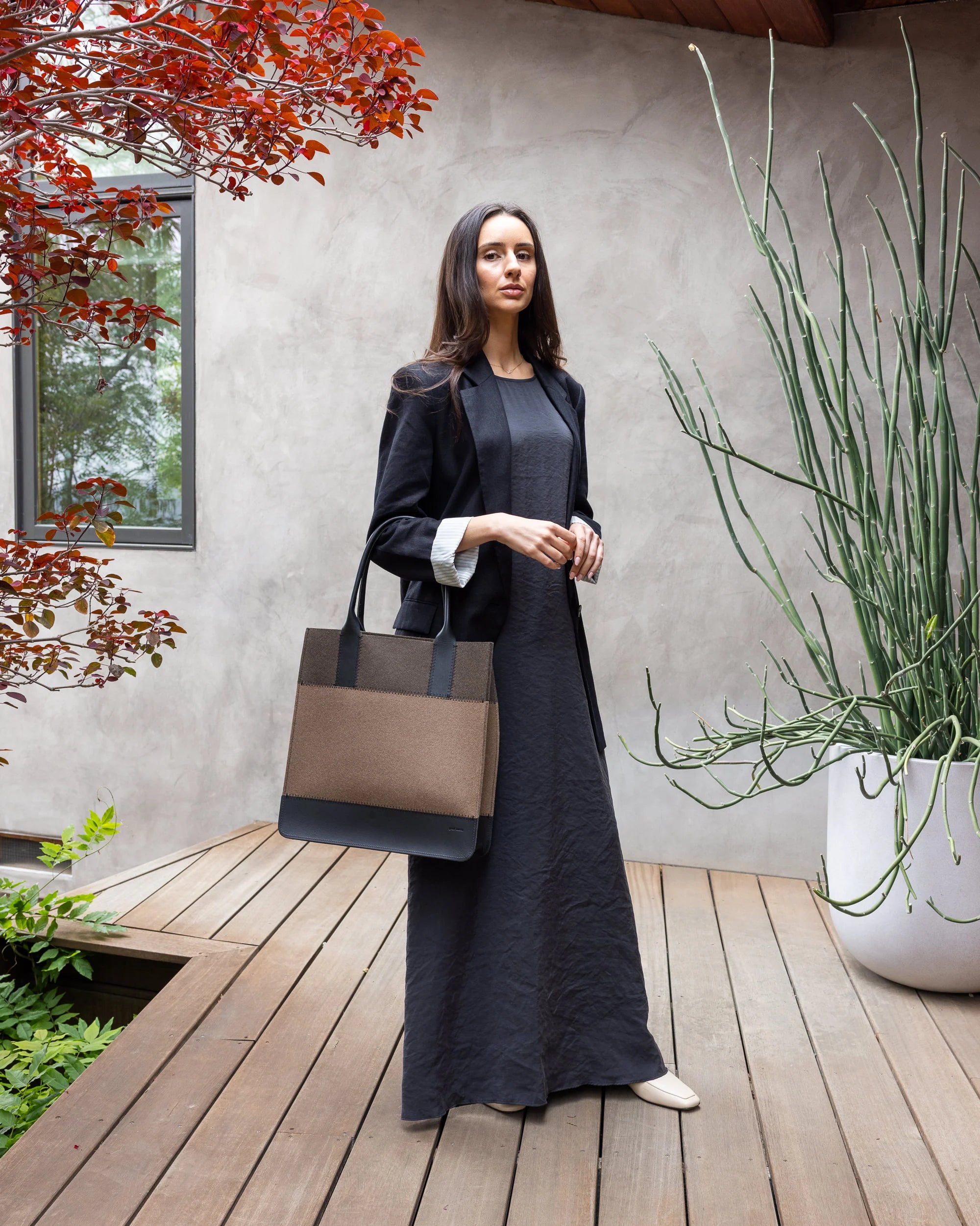 Jaunt Merino Wool Tote - Cumin / Tobacco Black