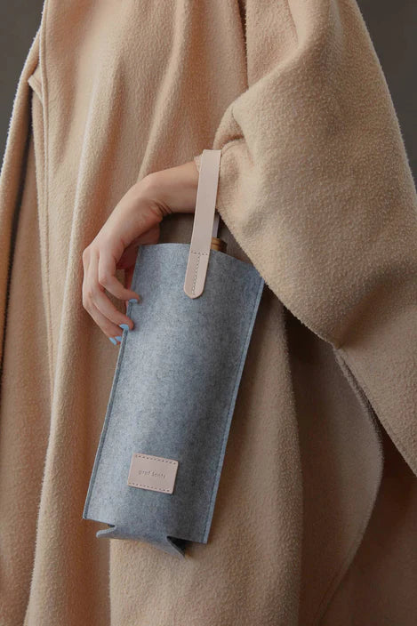 Cozy Carrier Merino Wool Felt Solo - Granite Vachetta