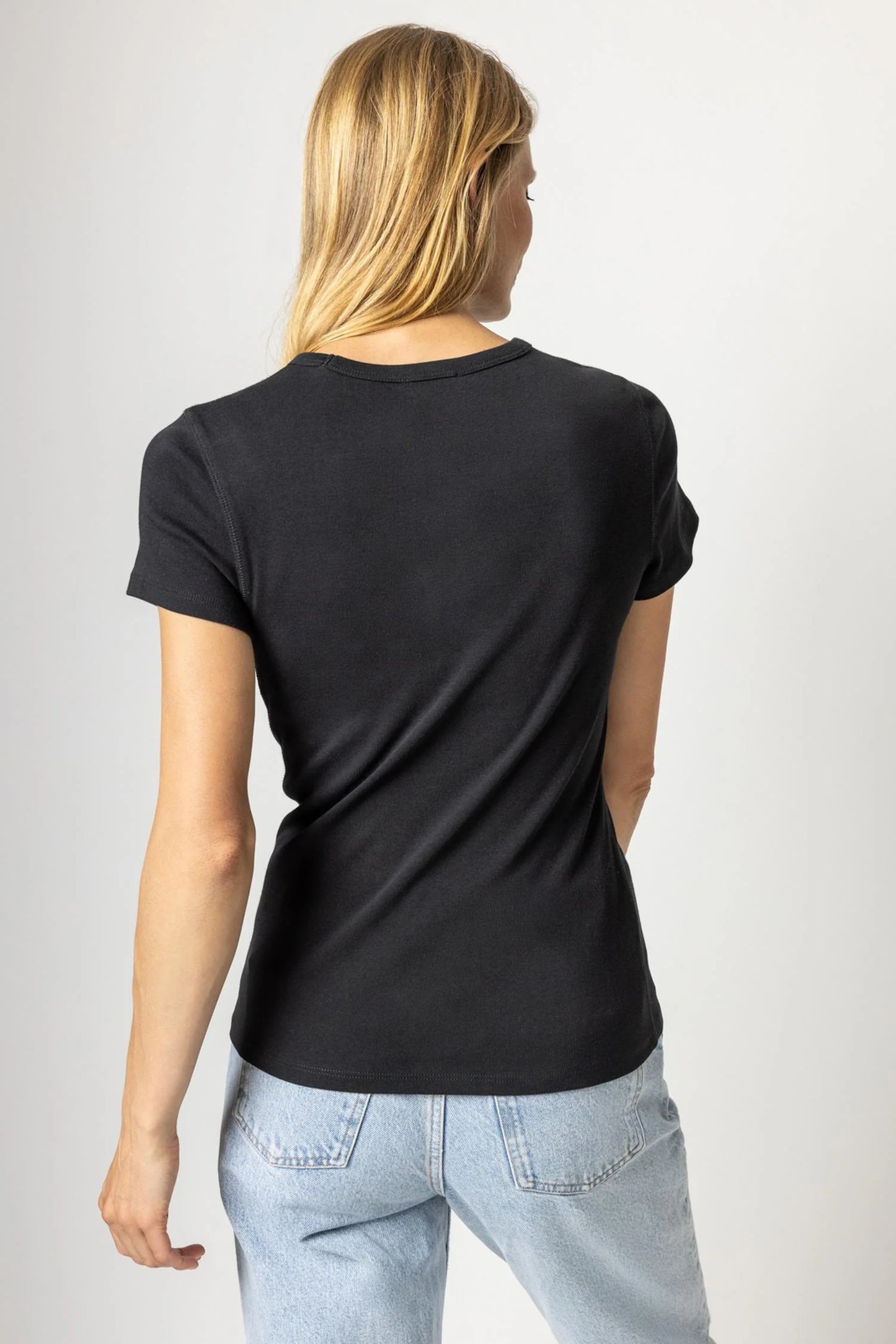Short Sleeve Crewneck - Black