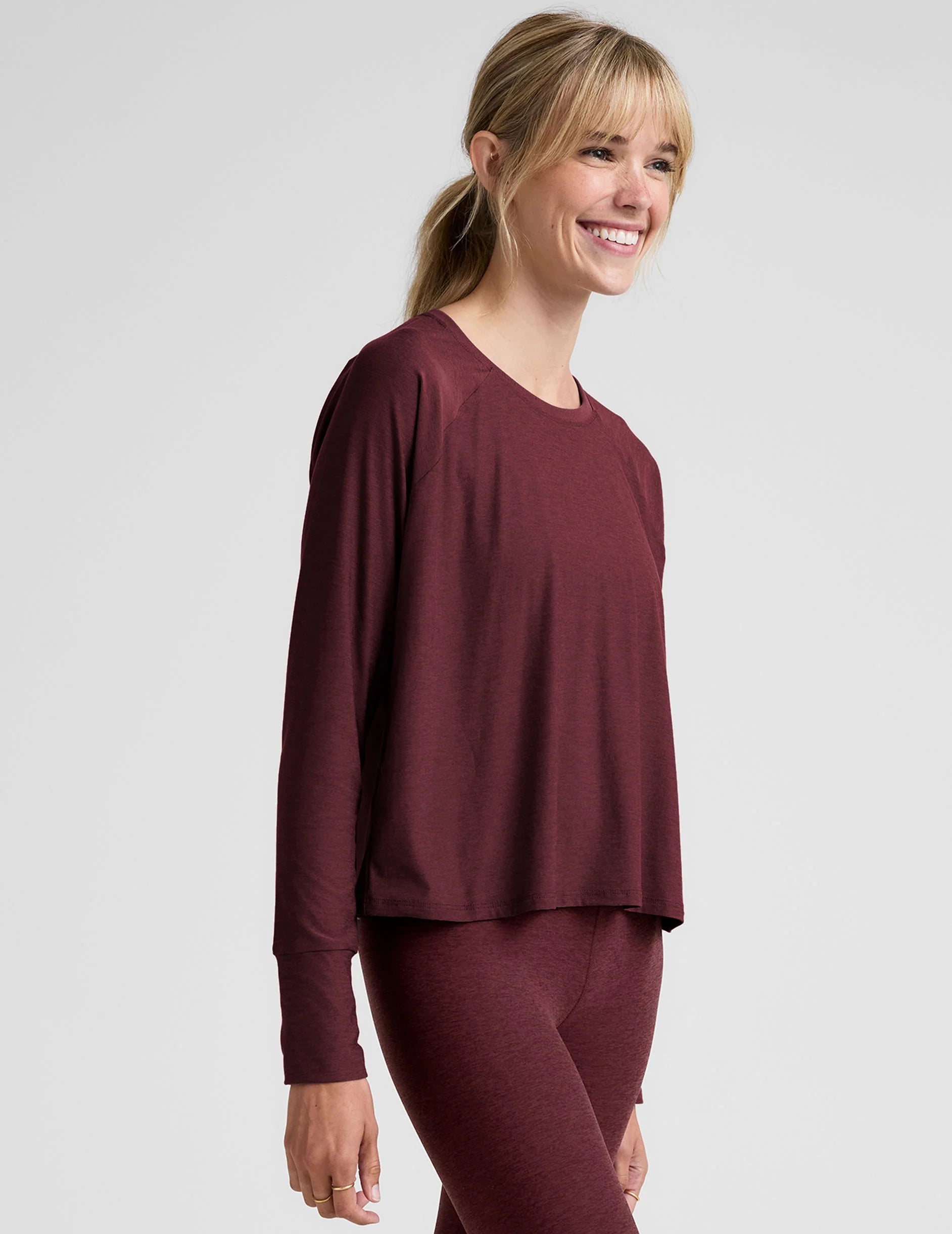Featherweight Daydreamer Pullover - Midnight Burgundy Heather