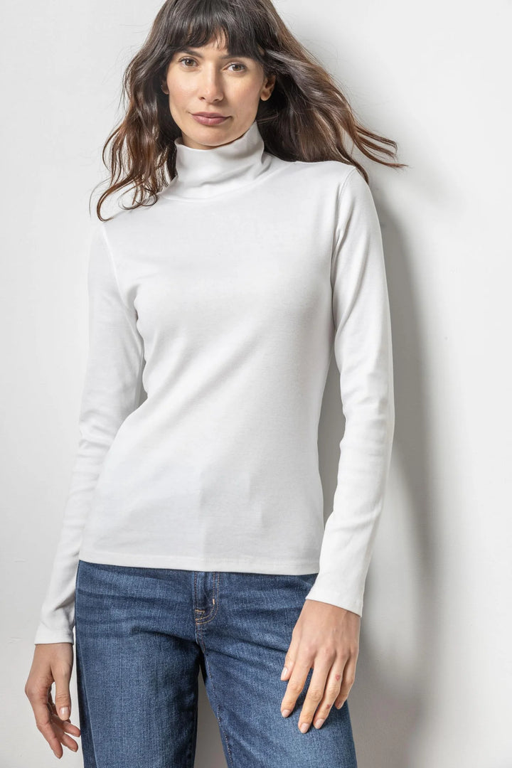 Turtleneck - White