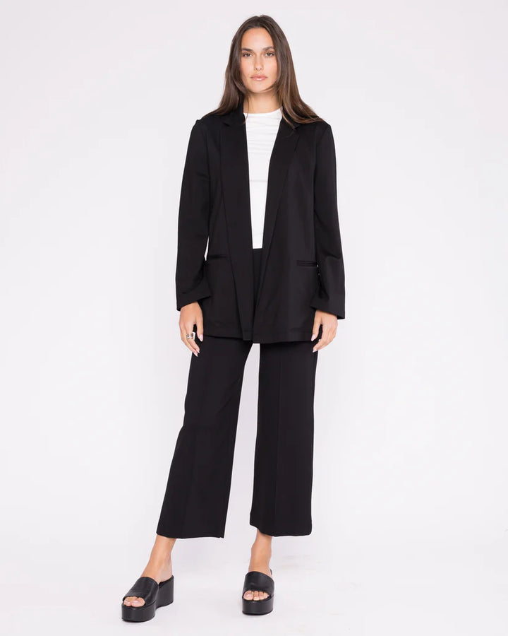 Ponte Knit Straight Leg Pant Cropped - Black