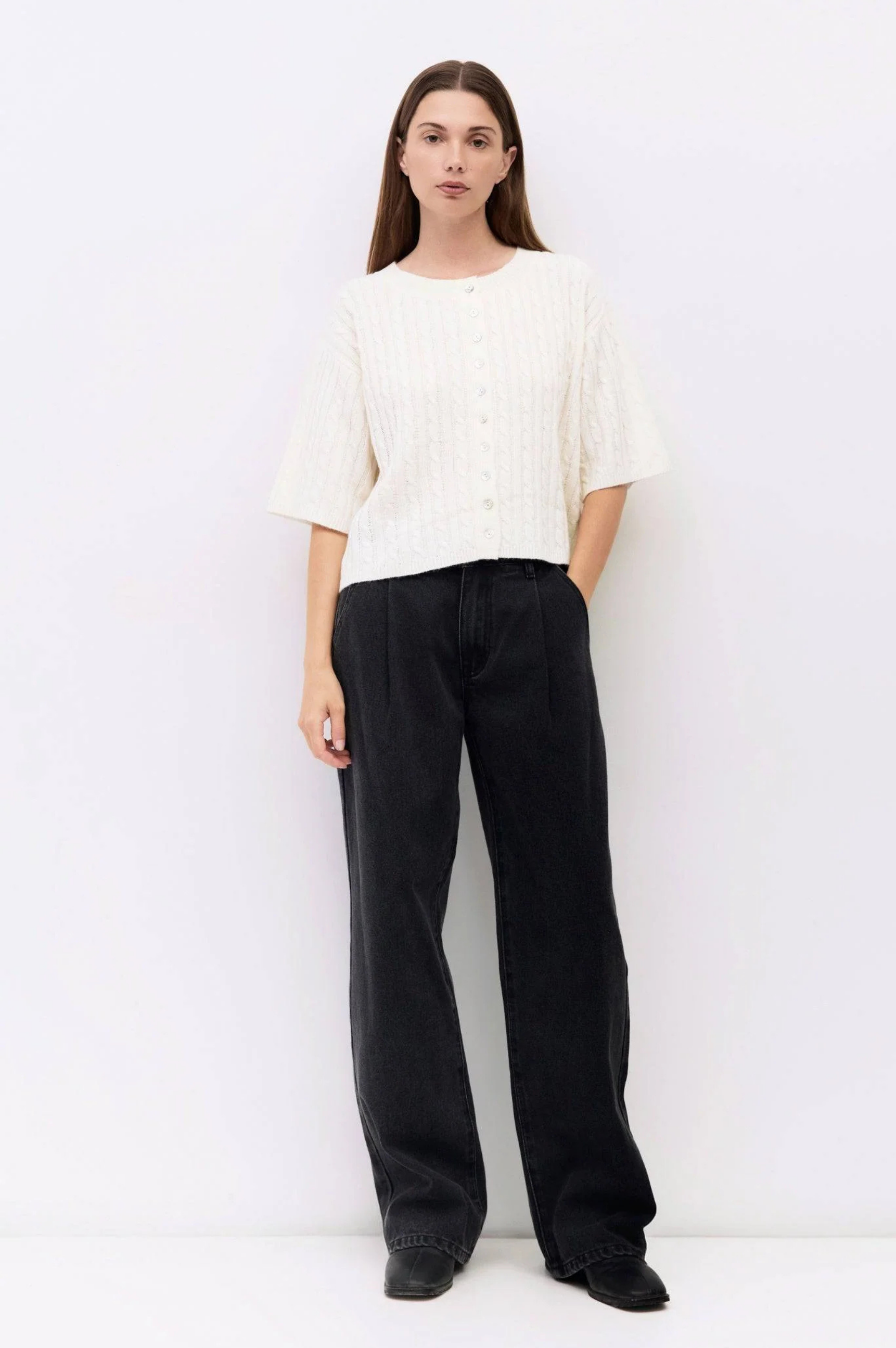 The Poppy Cardigan - Cream