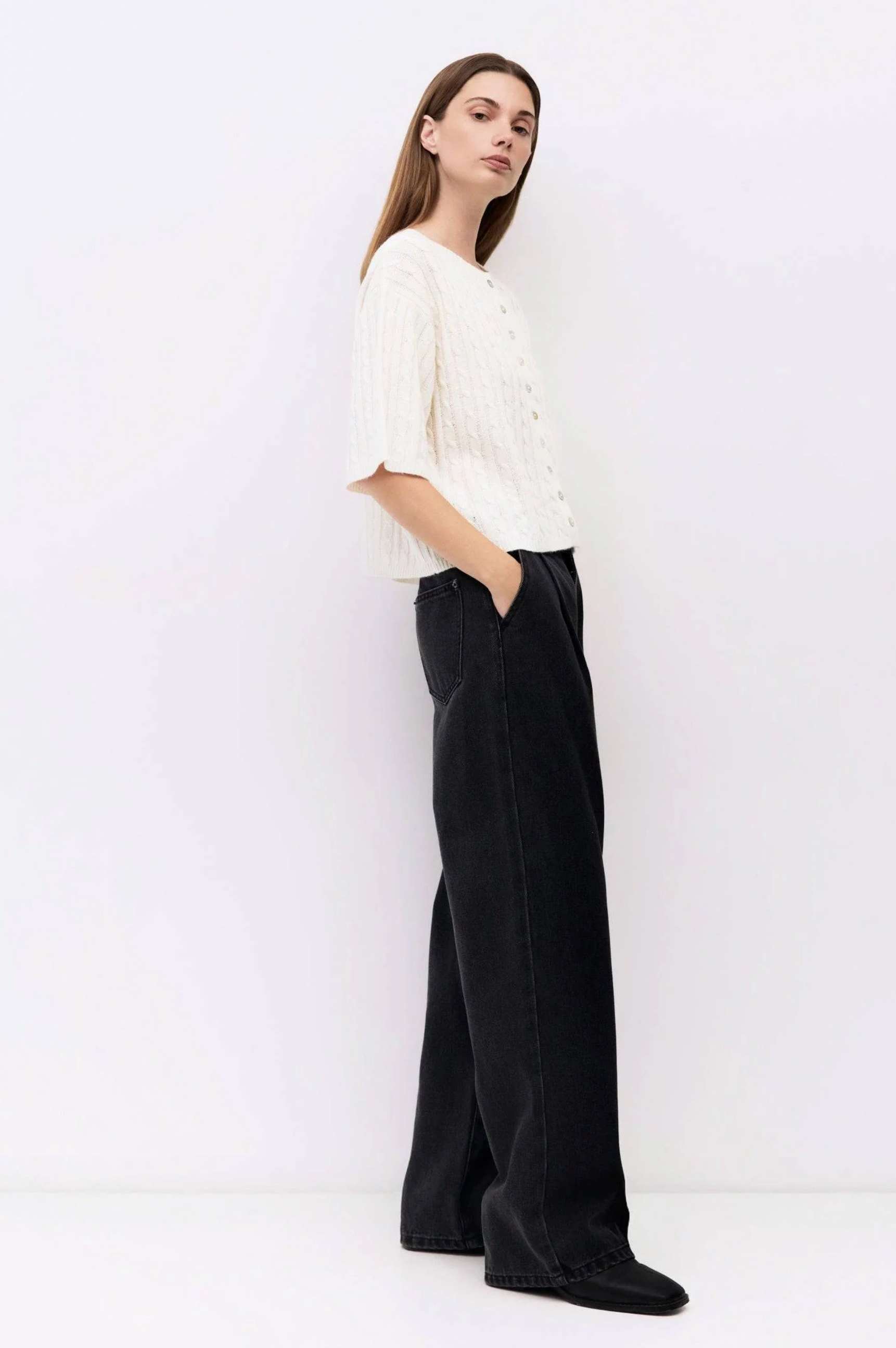 The Poppy Cardigan - Cream