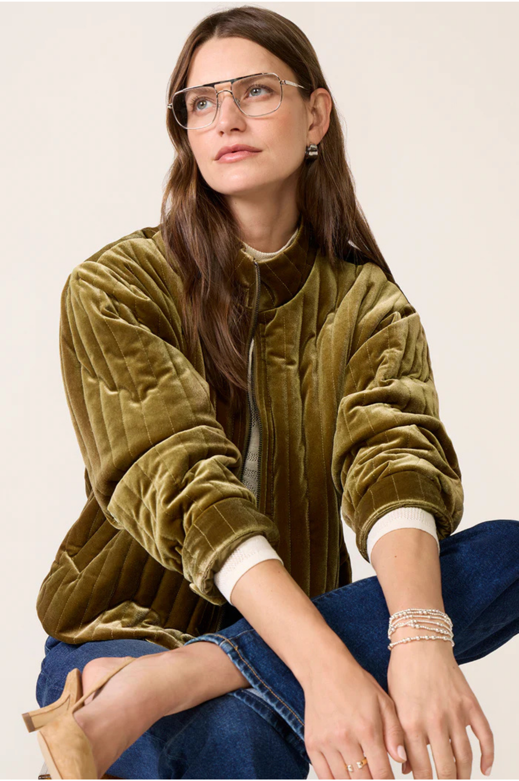 Victoria Velvet Jacket - Dirty Martini