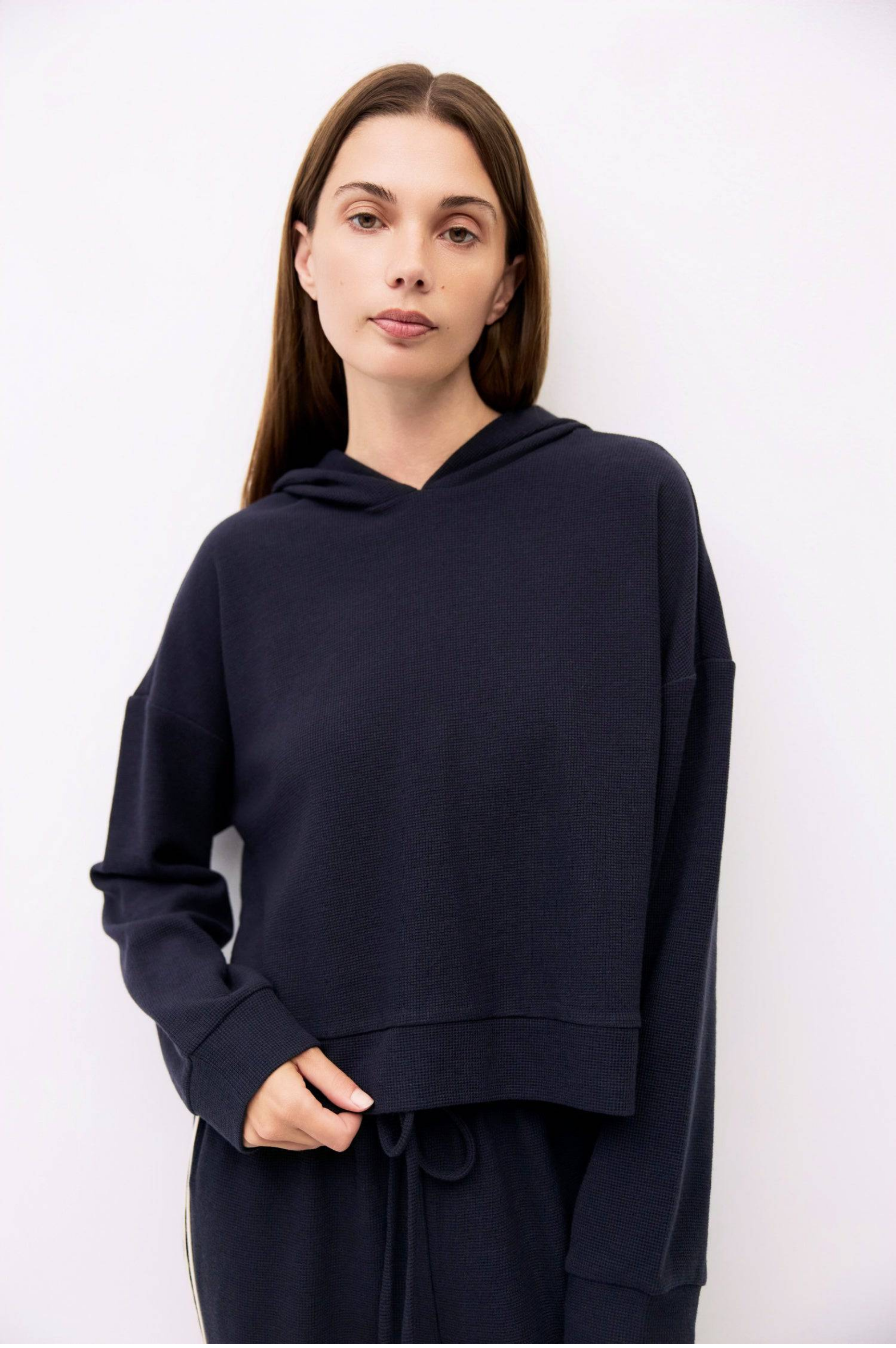 The Enzo Hoodie - Navy