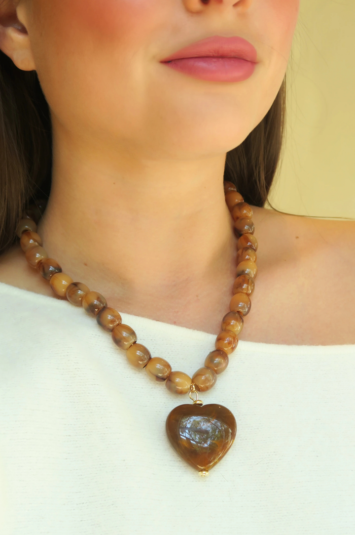Amour Necklace - Brown