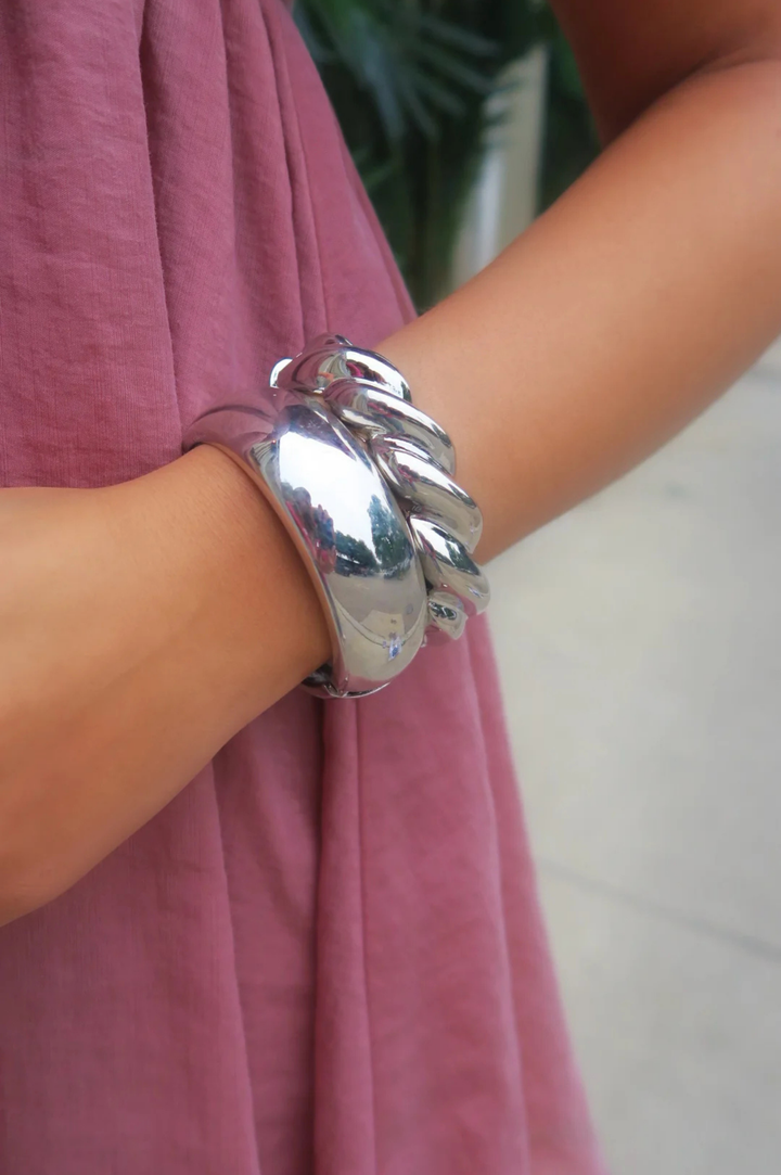 Twisted Bangle - Silver