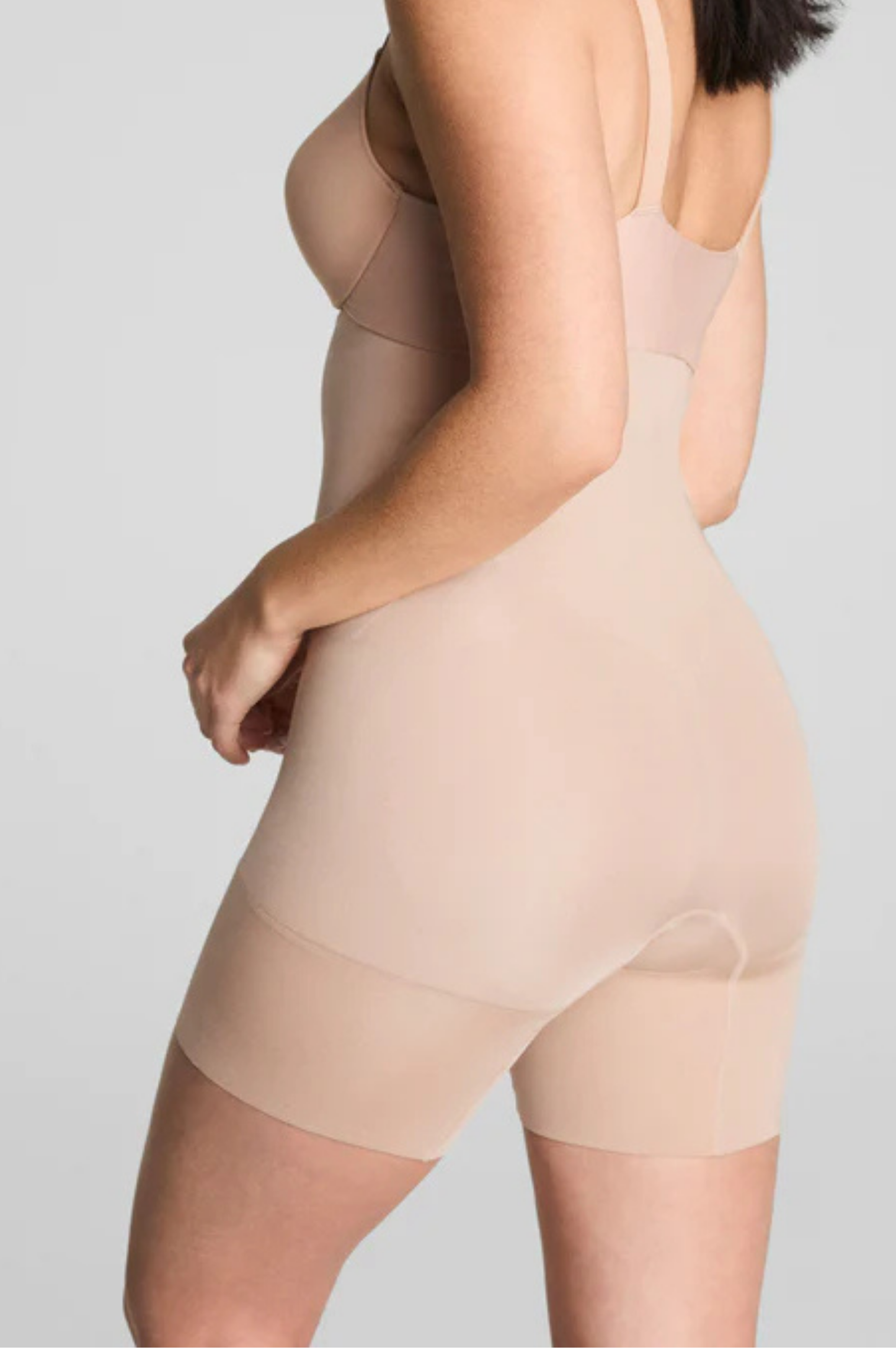 High Waisted Mid Thigh Short - Soft Nude